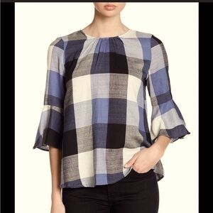 Ro & De shirt - blue/white plaid 3/4 bell ruffle sleeve popover